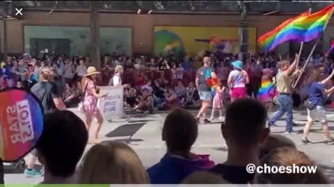 Boy Scouts Marching In Seattle Pride Parade....Parents? REALLY! 🤦🏻