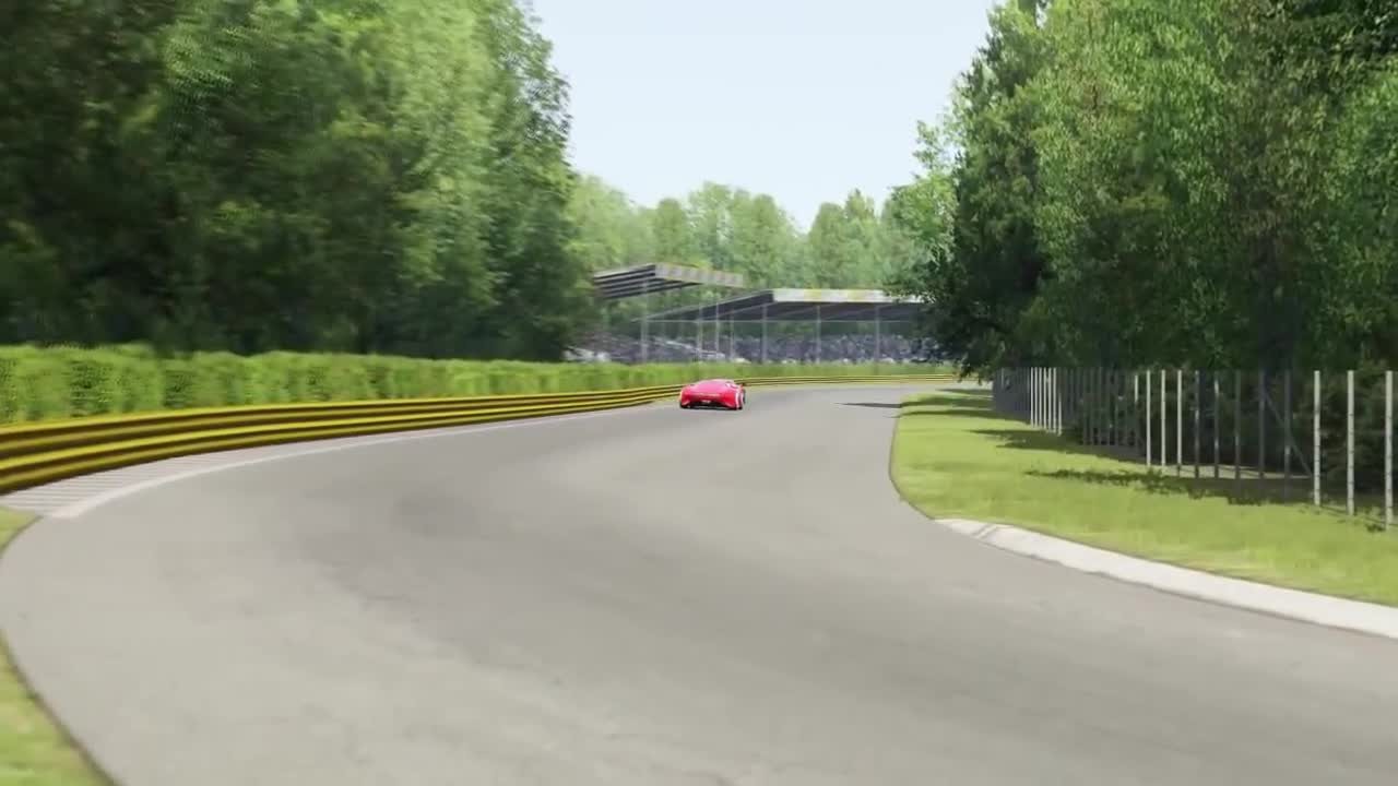 Mercedes-Benz AMG Vision GT vs Ferrari LaFerrari at Monza Full Course-6