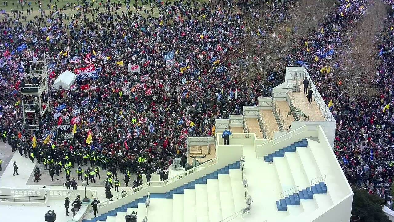 0945USCSRFWestRoof_2021-01-06_13h58min58s803ms.mp4