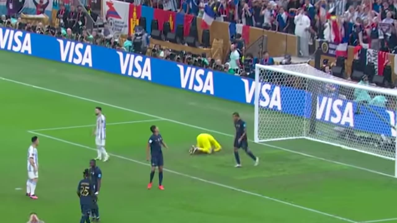 This was almost the greatest goal in a FIFA World Cup Final 😳