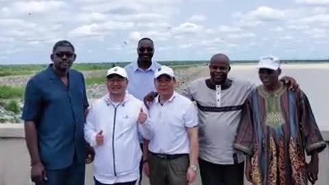 Ambassador of Burkina Faso to China Adama Compaore visited Yunhong Group for exchange and inspection
