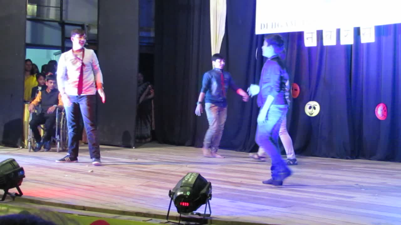 stage program in school