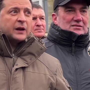 Ukrainian President - Media is causing PANIC in his Country