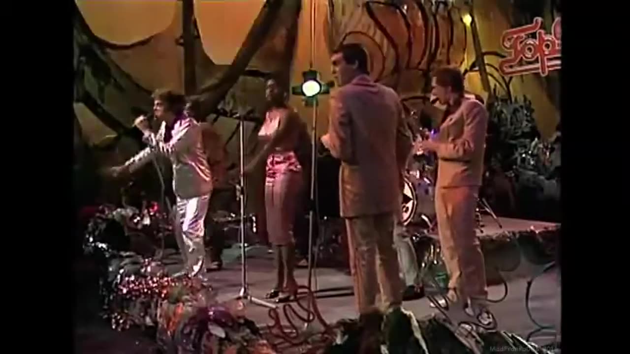 Darts - Daddy Cool (TOTP 1977)