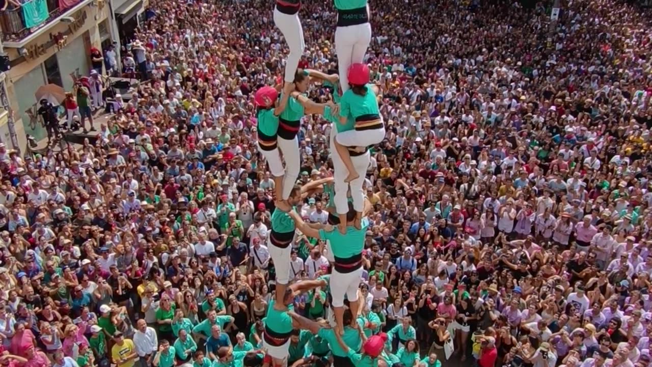 10 Story Human Tower in Vilafranca, Catalonia