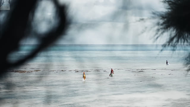 Stroll along the beach