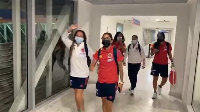 Con el sueño de ser campeonas, aterrizó la Selección Colombia femenina en Bucaramanga