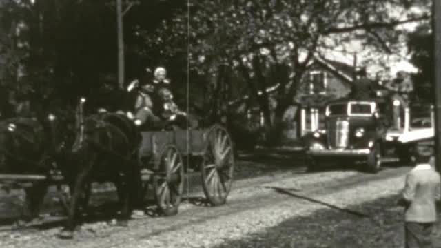1946 Bishop Hill 100th Anniversary Parade