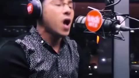 The Ultimate Singer! 🎶