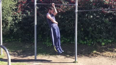 one arm pull up