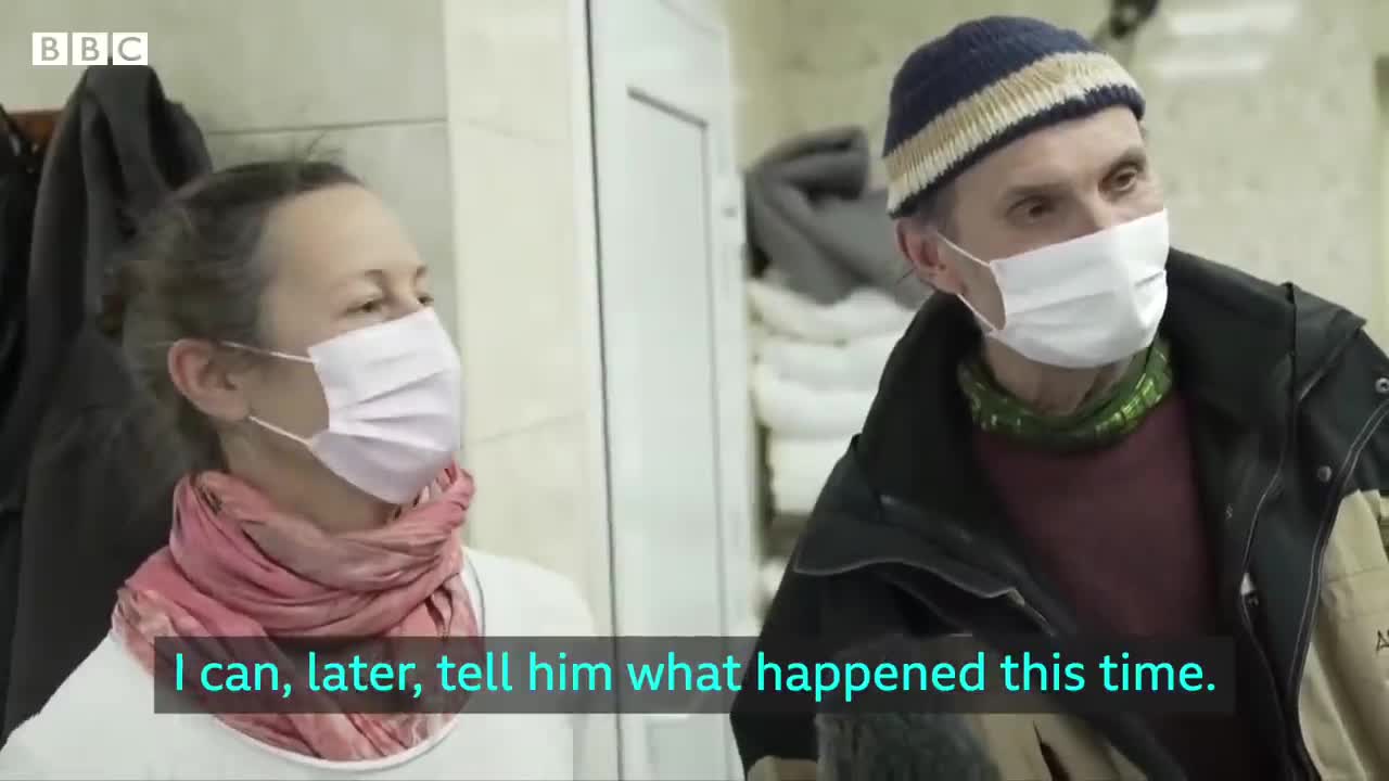 Surrogate babies wait for parents in Ukraine bomb shelter