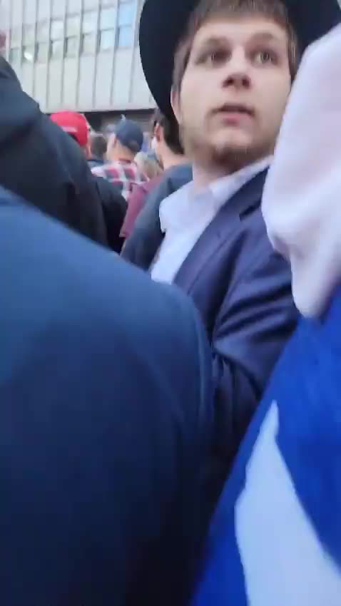 After Harris calls Trump Hitler, large number of devout Jews attend Trump rally in NY.