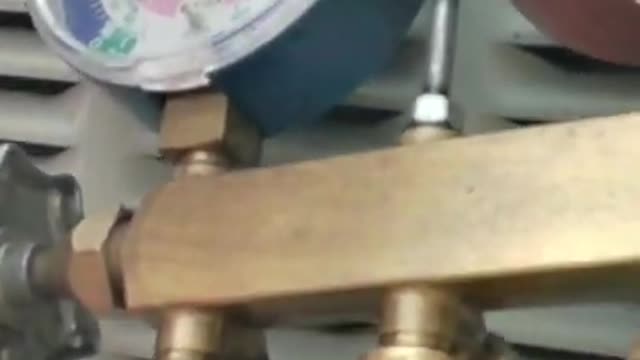 How to properly take refrigerant gadges off heat pump package unit.