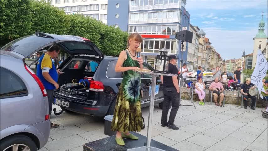 Eröffnung Edgar, Andaсht Katrin, Werbung Veit - 76. MAHNWACHE - BAUTZEN, Kornmarkt, 18 07 2022