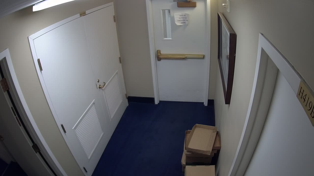 0450USCH04WestAtticnearH422_2021-01-06_05h00min01s100ms.mp4