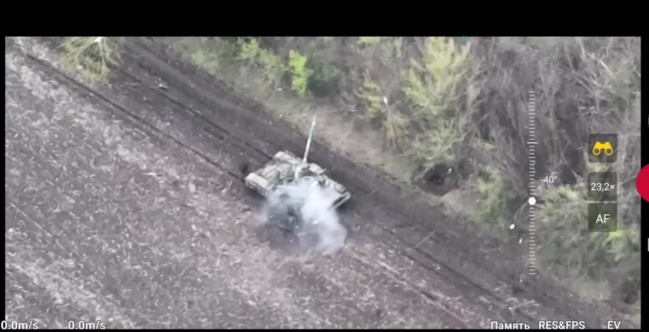 05.05.2022 combat use of DJI Mavic 3 Combo drone in Ukraine