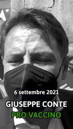 Le contraddizioni di Giuseppe Conte sull'obbligo vaccinale