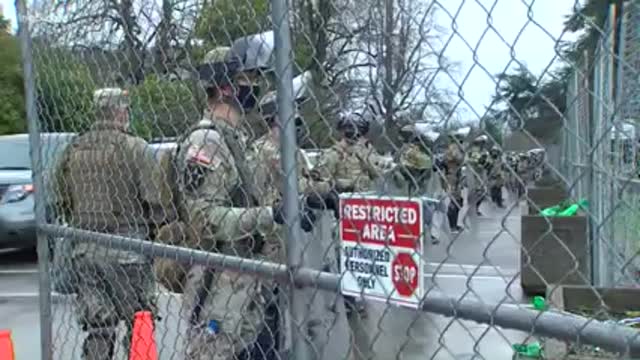 National Guard, state troopers in place at Capitol in Olympia ahead of legislative session