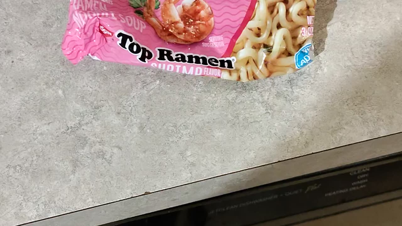 Eating Nissin Top Ramen Shrimp Flavor, Dbn, MI, 8/20/23