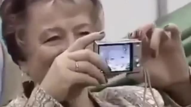 ►LOL◄Camera is SOO Hard to USE