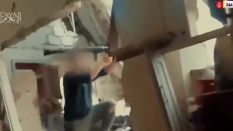 كتائب الأقسام، عدد من اليات الاحتلال وتقل عدد من جنود الاحتلال