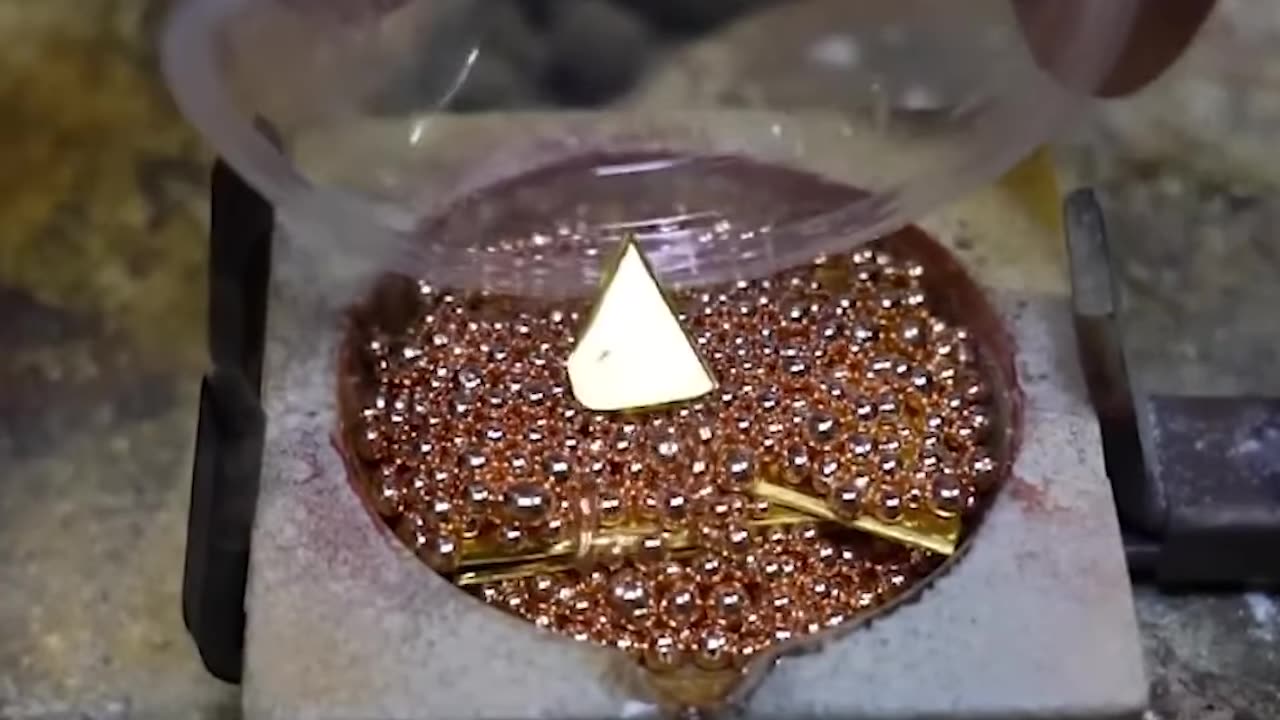 how the jewelry is made by experts