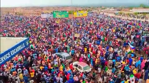 Niger: protests outside French military base