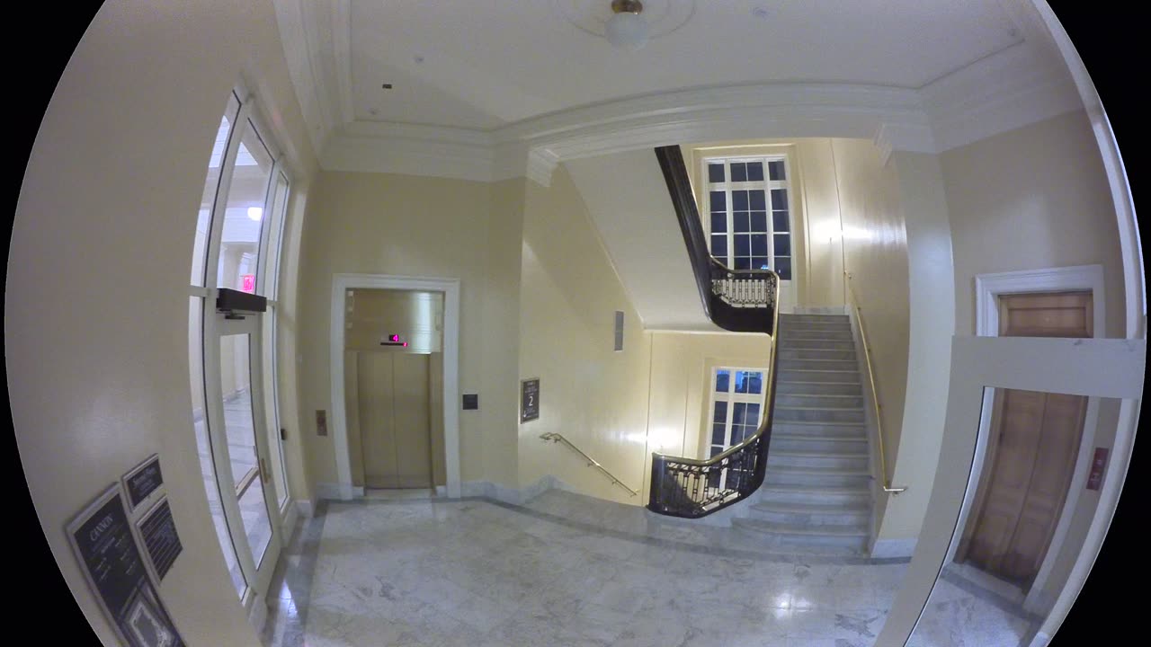 3492CHOB02Stair5_2021-01-06_01h24min35s527ms.mp4
