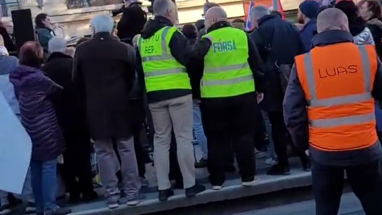 Irish trade unions have organised a solidarity march in Dublin today.