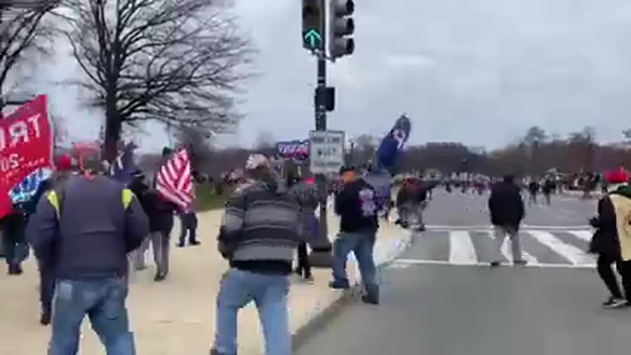 2021, They're cutting off cellular and mobile data at the DC Trump March