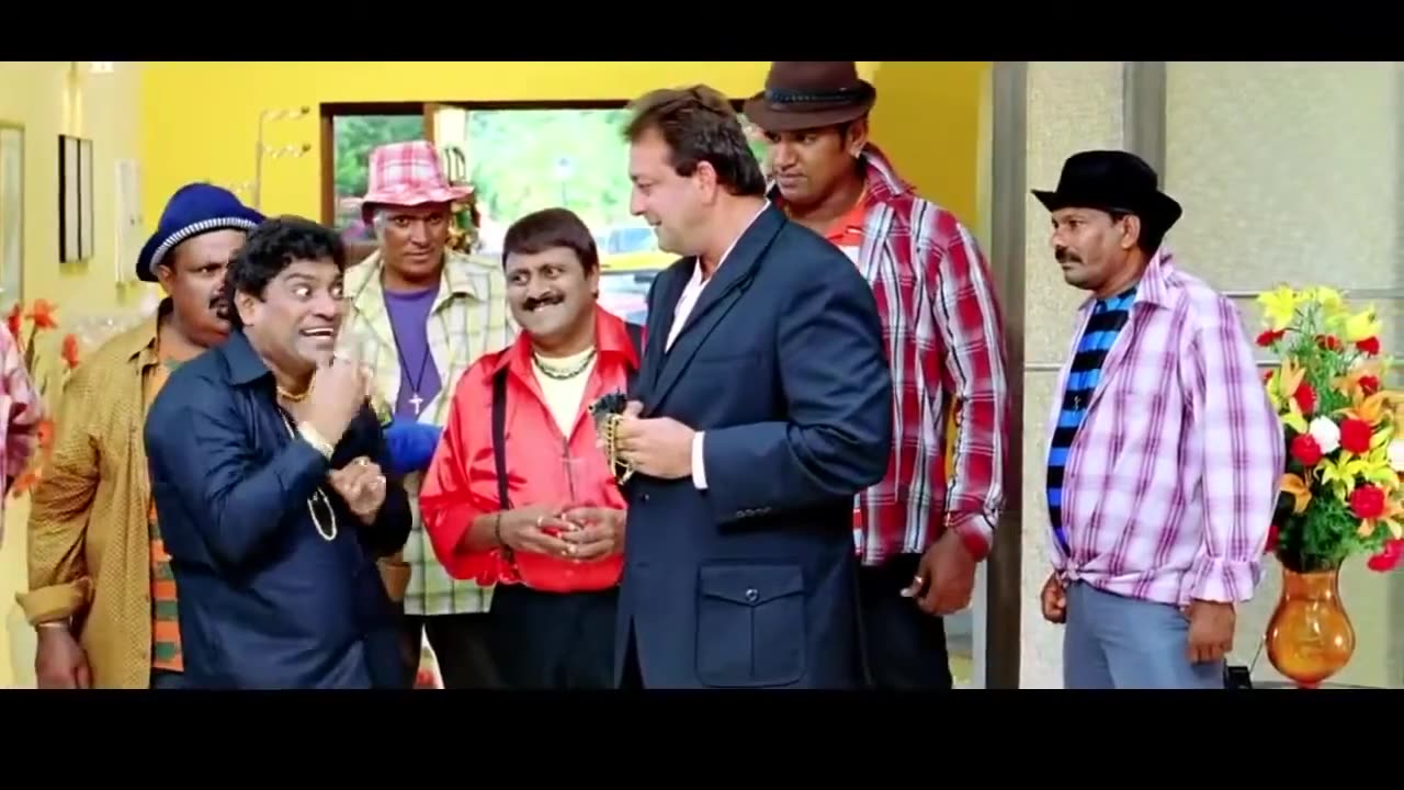 Ajay Devgan , Johnny lever comedy scene great grand masti