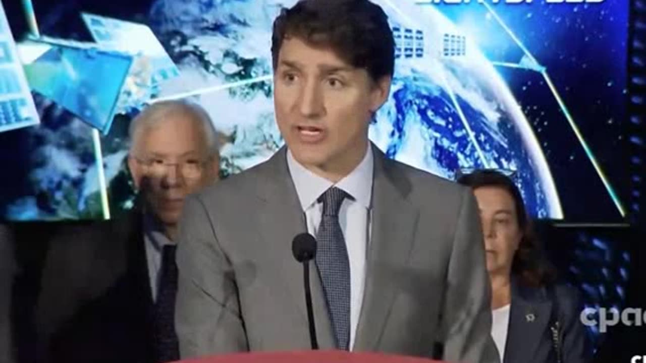 This is not a joke WATCH Justin Trudeau is openly supporting starting WWIII, Russia said they will now engage with NATO after this. Trudeau says today Canada fully supports Ukraine's use of long-range weaponry to strike into Russia. Anyone with comm