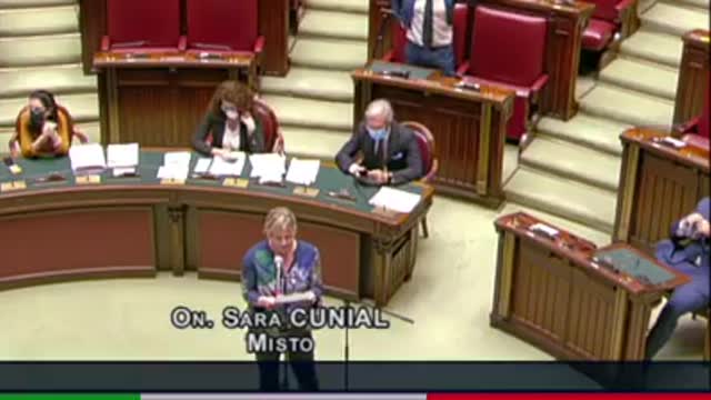 Sara Cunial, video censurato da Youtube e dai mass media, sul Presidente Mattarella