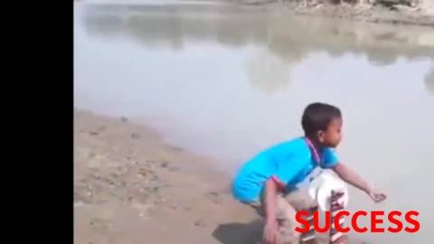 Little boy catching fish|viral video|trending video|fish catching