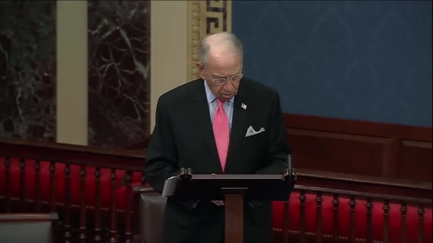 Senator Grassley NUKES FBI For Endlessly Helping Biden