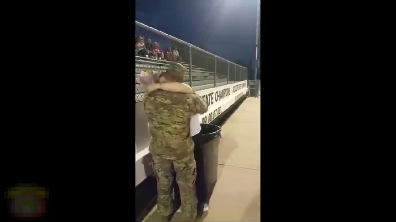 MOST EMOTIONAL SOLDIERS COMING HOME COMPILATION pt13