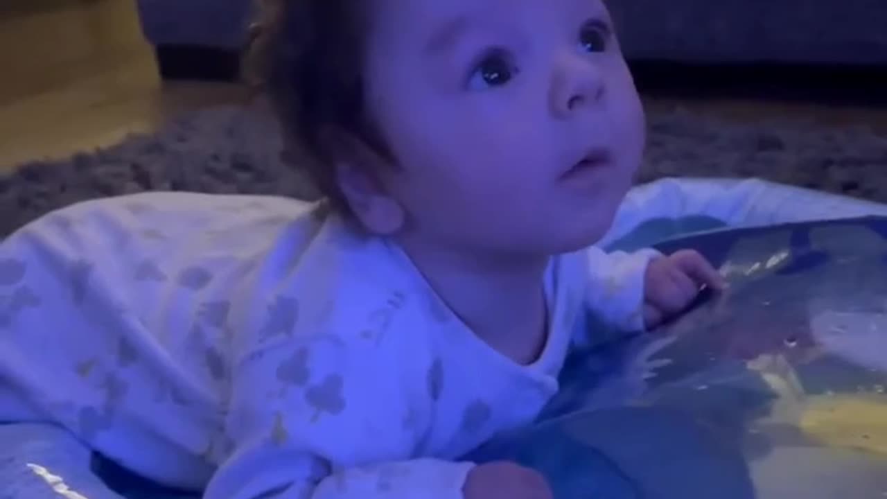 Cute video/baby video/ lovely video/wonderful baby