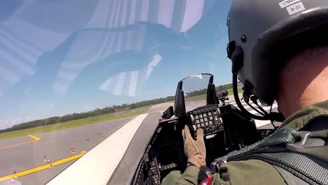 Fmur16 demonstration cockpit shot on shoulder