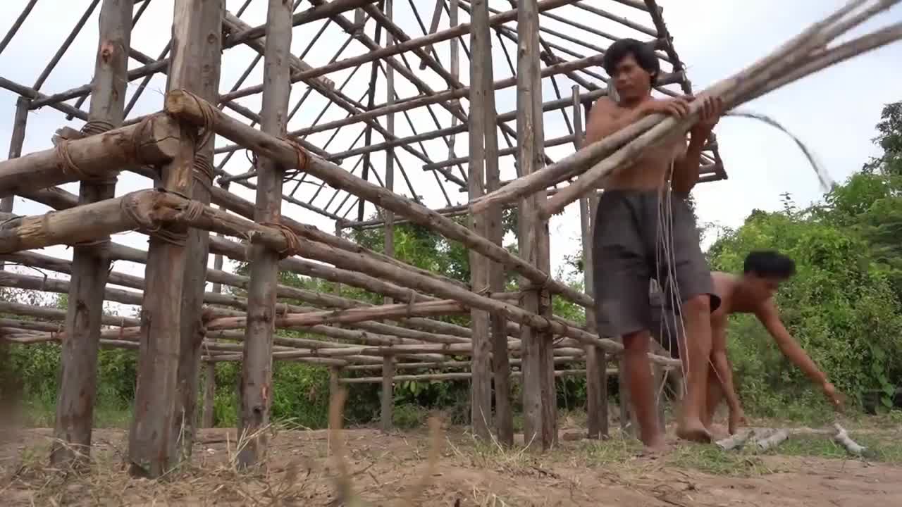 big fighting master died at the hands of Mo Tie. Now,