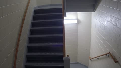 3878FHOB03Stair11_2021-01-06_23h40min04s187ms.mp4