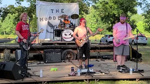 The Hoodlums "Here I Am" (Tik Tok)