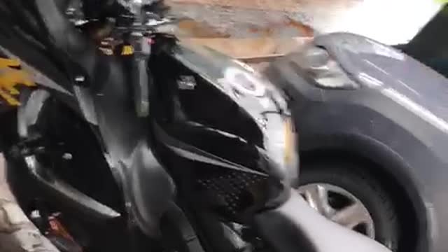 HAPPINESS WITH FRIENDS