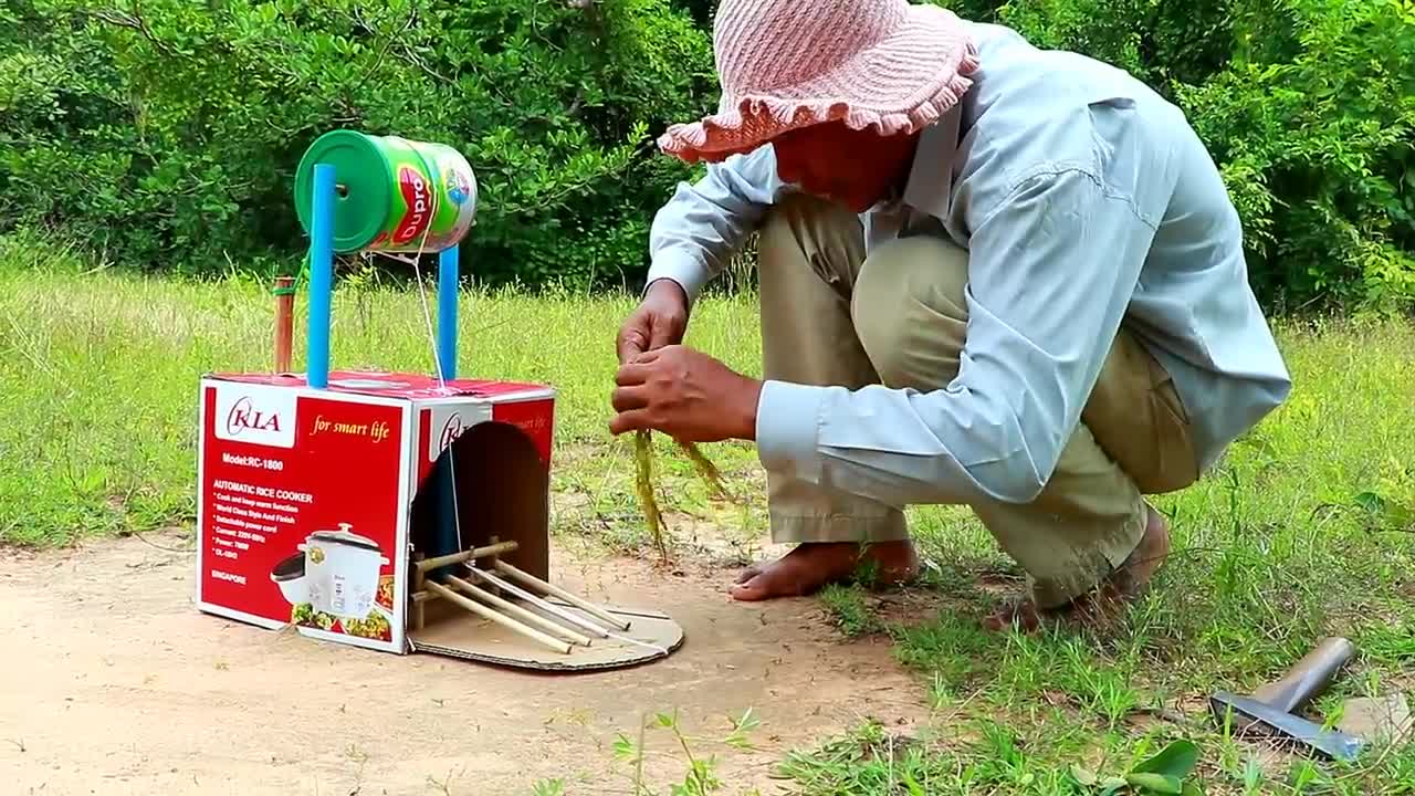 Creative Technique Easy Parrot Bird Nest Trap Make From Paper Box And Milk Cans - That Work100%_p8