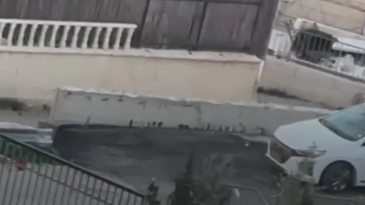The occupation army attacked the people in the Qanabra neighborhood