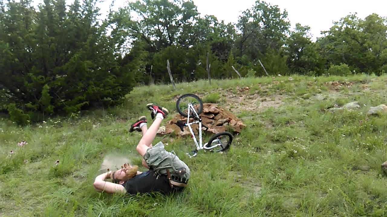 Dad's Epic Fail at BMX