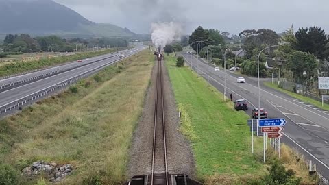 Ja1271 leading the North Pole express after being held on the passing loop