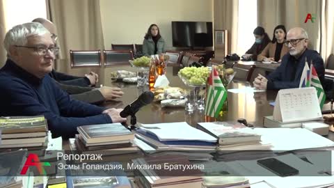 Борис Любимов в Абхазии