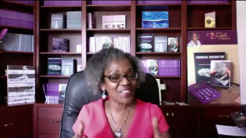 Writer to Writer Interviews S1E10 (with Dr. Chonta Haynes)