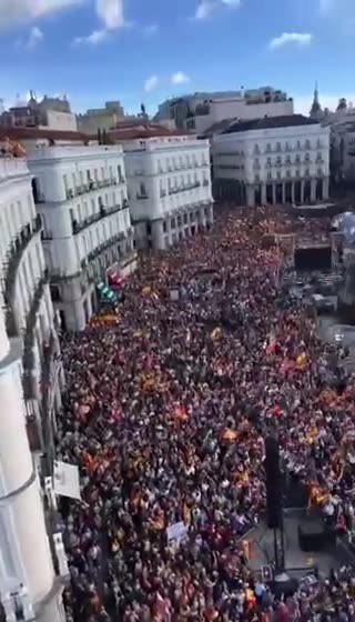 The streets of Madrid are covered with Spanish Patriots