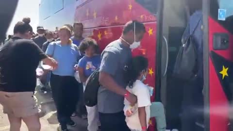 9 BUSES OF MIGRANTS LEAVING EL PASO, TEXAS, HEADING TO NEW YORK.